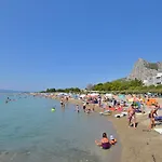 Appartamento Petea Omiš