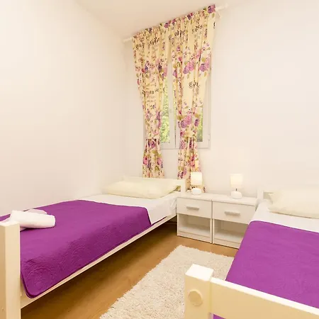 Petea Appartement *