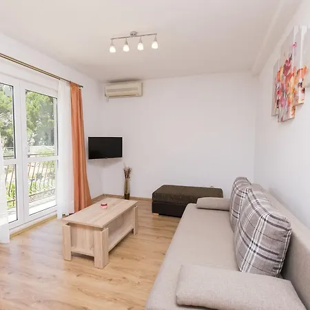 Appartement Petea Omiš