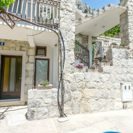 Petea Appartement *