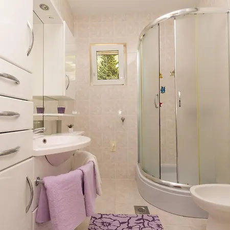 Petea Apartment Omiš