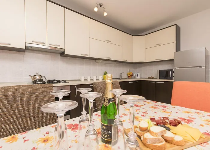 Petea Apartamento Omiš